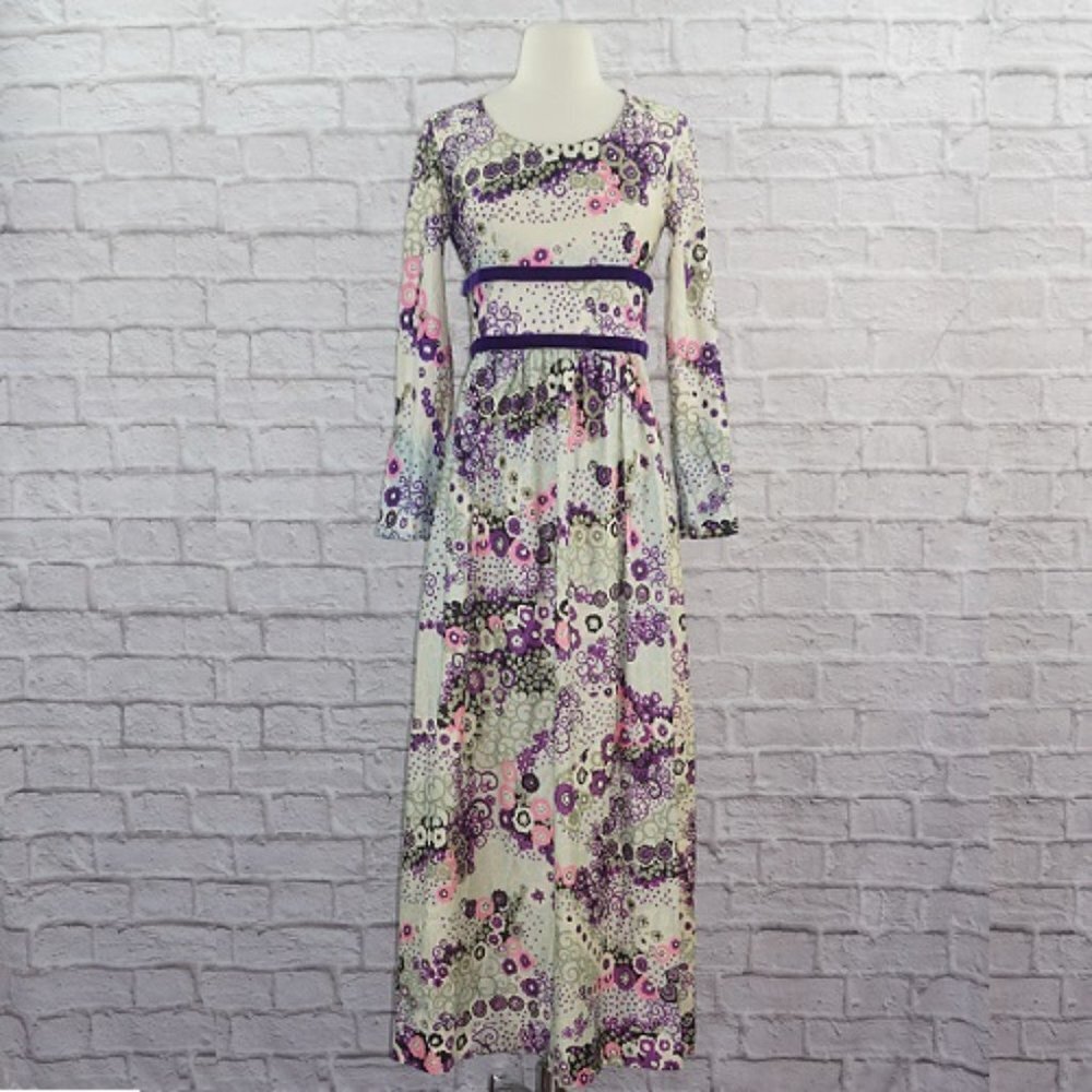 Vintage 70s Regency Floral Maxi Dress